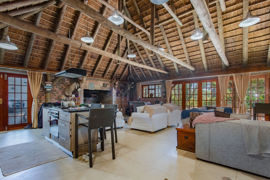 11 Bedroom Property for Sale in Franschhoek Rural Western Cape